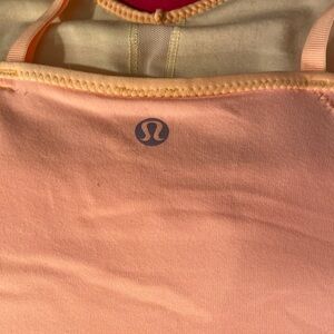 Lululemon workout top